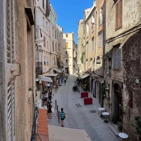 Apartament Vivez - Historique